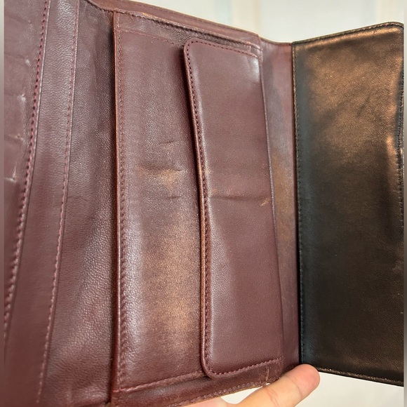 Chanel long flap wallet lambskin matelasse - Picture 10 of 16